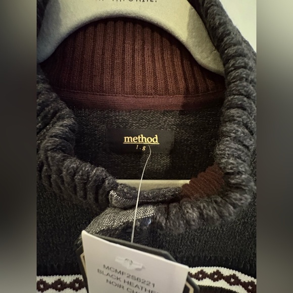 Mark’s Men's Black and Brown Sweater - Picture 2 of 5